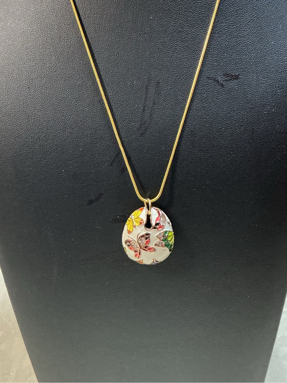 Butterfly Enamel Floral Oval Pendant Necklace 18k Gold Plated Snake Chain